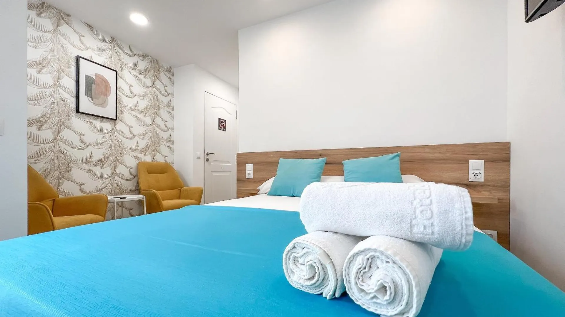 Sunsands Studio 1ºb Playa76 Carihuela Torremolinos Apartment