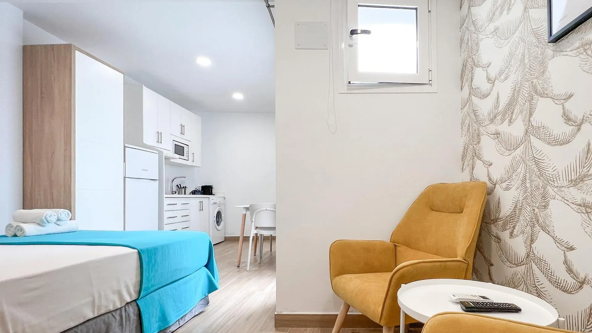 Sunsands Studio 1ºb Playa76 Carihuela 0*, توريمولينوس إسبانيا